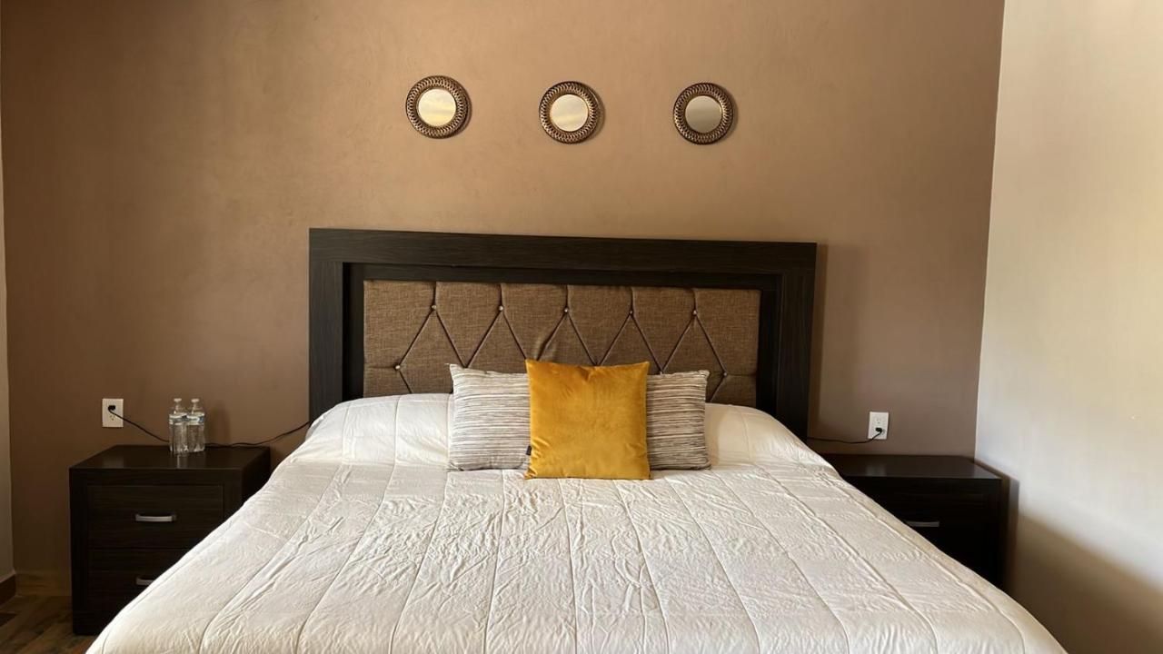 Cabanas, Suites Y Habitaciones Rancho San Jorge Берналь Экстерьер фото
