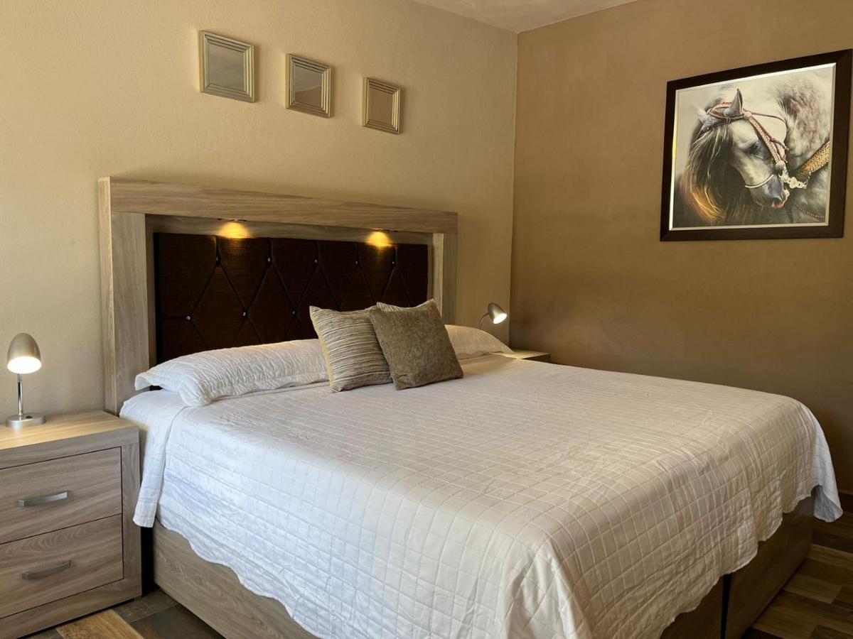 Cabanas, Suites Y Habitaciones Rancho San Jorge Берналь Экстерьер фото