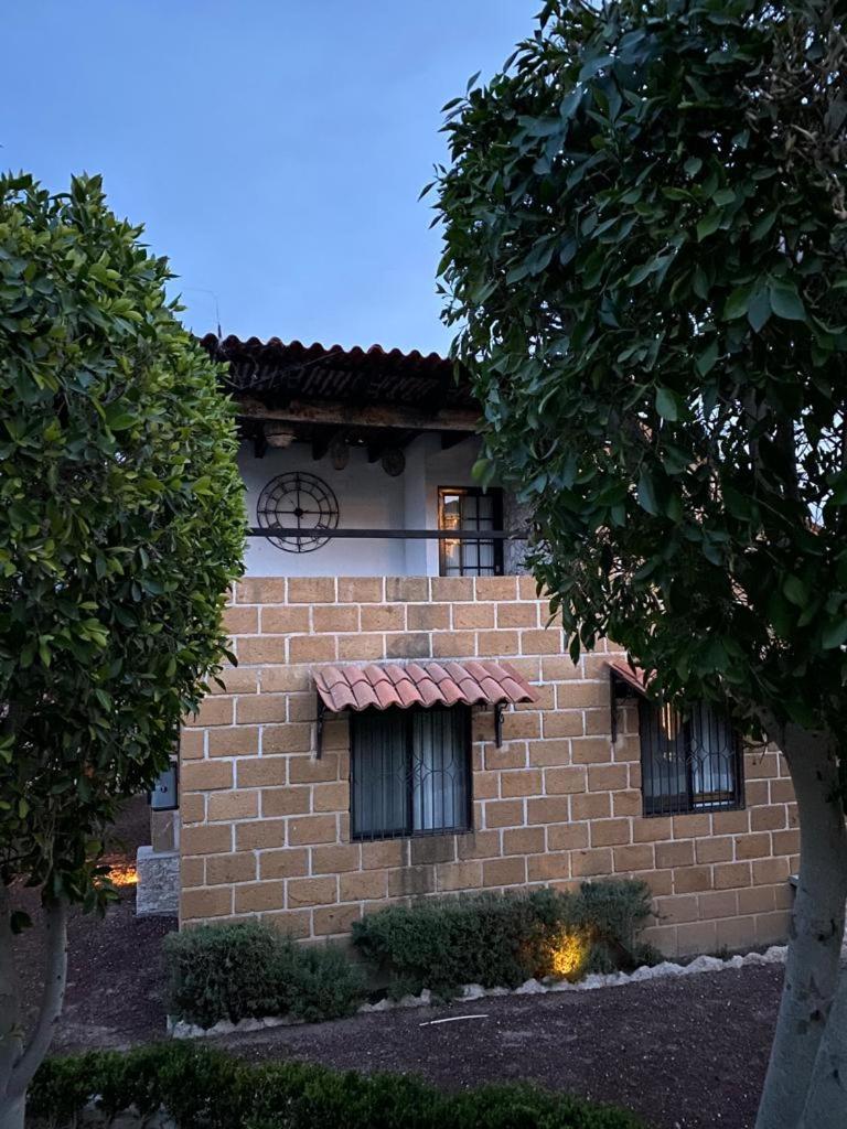 Cabanas, Suites Y Habitaciones Rancho San Jorge Берналь Экстерьер фото