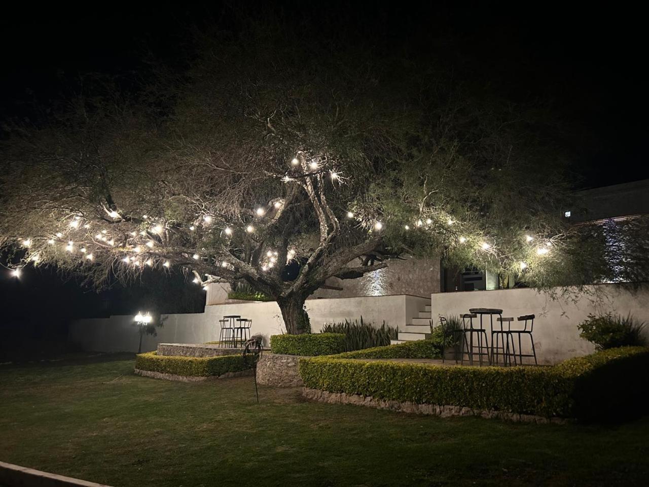 Cabanas, Suites Y Habitaciones Rancho San Jorge Берналь Экстерьер фото