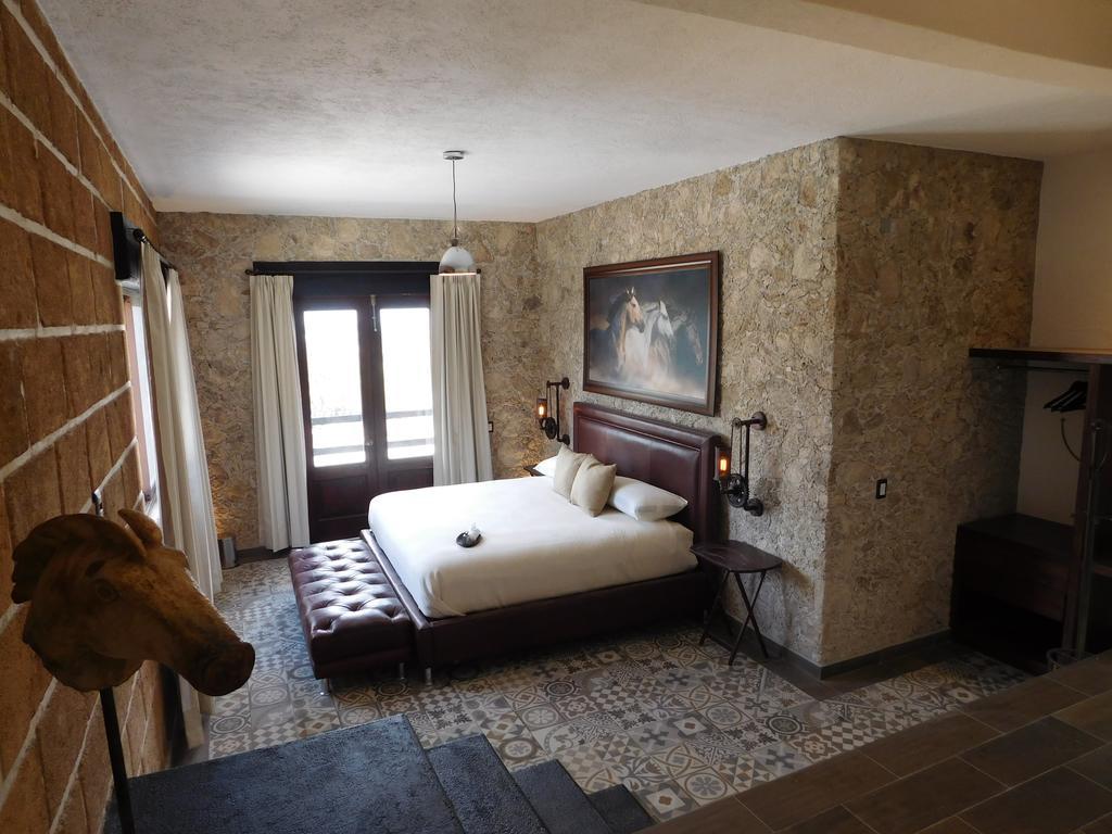 Cabanas, Suites Y Habitaciones Rancho San Jorge Берналь Экстерьер фото